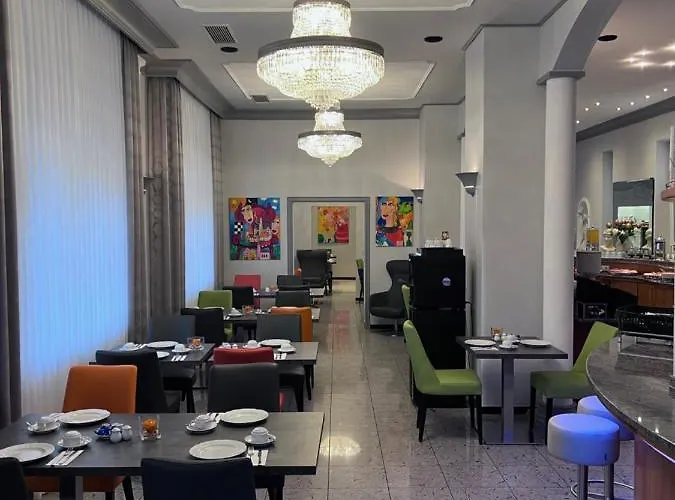 The Kral - Business & Serviced 3*