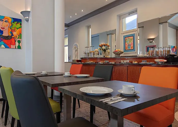 Apart-hotel The Kral - Business & Serviced